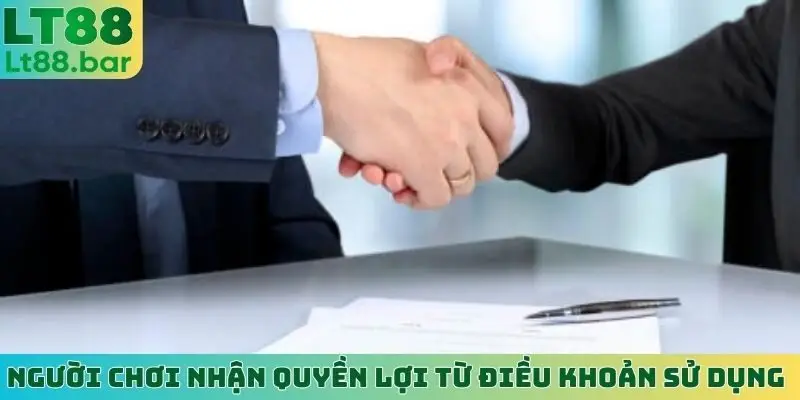 Người chơi nhận quyền lợi từ điều khoản sử dụng